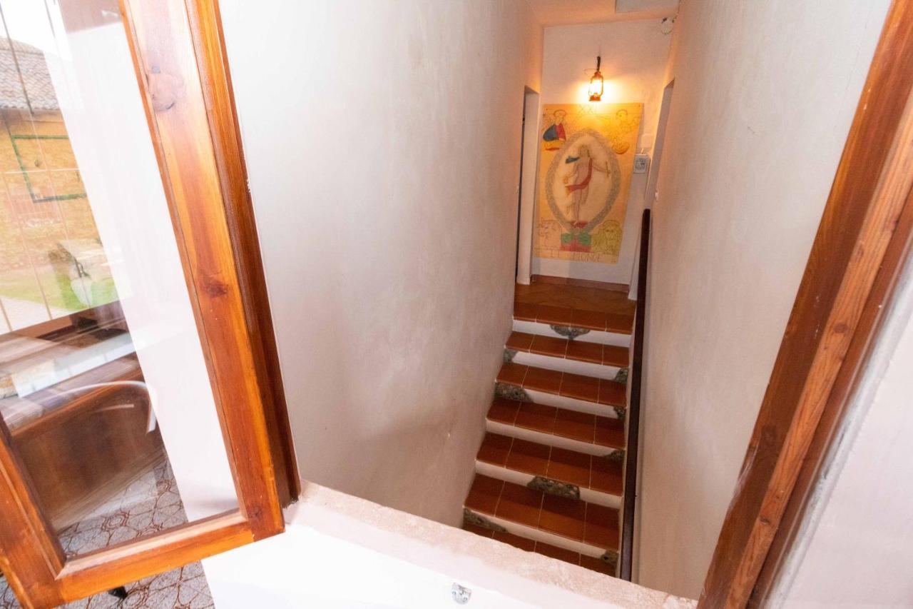 Casa Delle Foglie Sussurranti Villa Asti Bagian luar foto