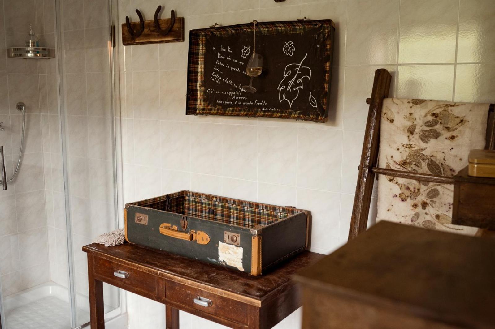 Casa Delle Foglie Sussurranti Villa Asti Bagian luar foto