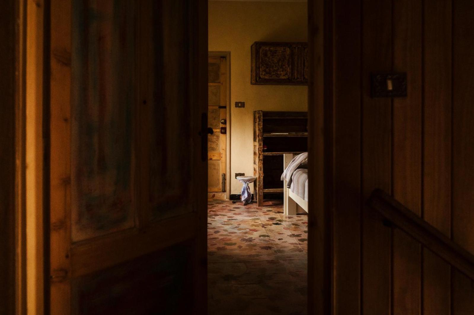 Casa Delle Foglie Sussurranti Villa Asti Bagian luar foto