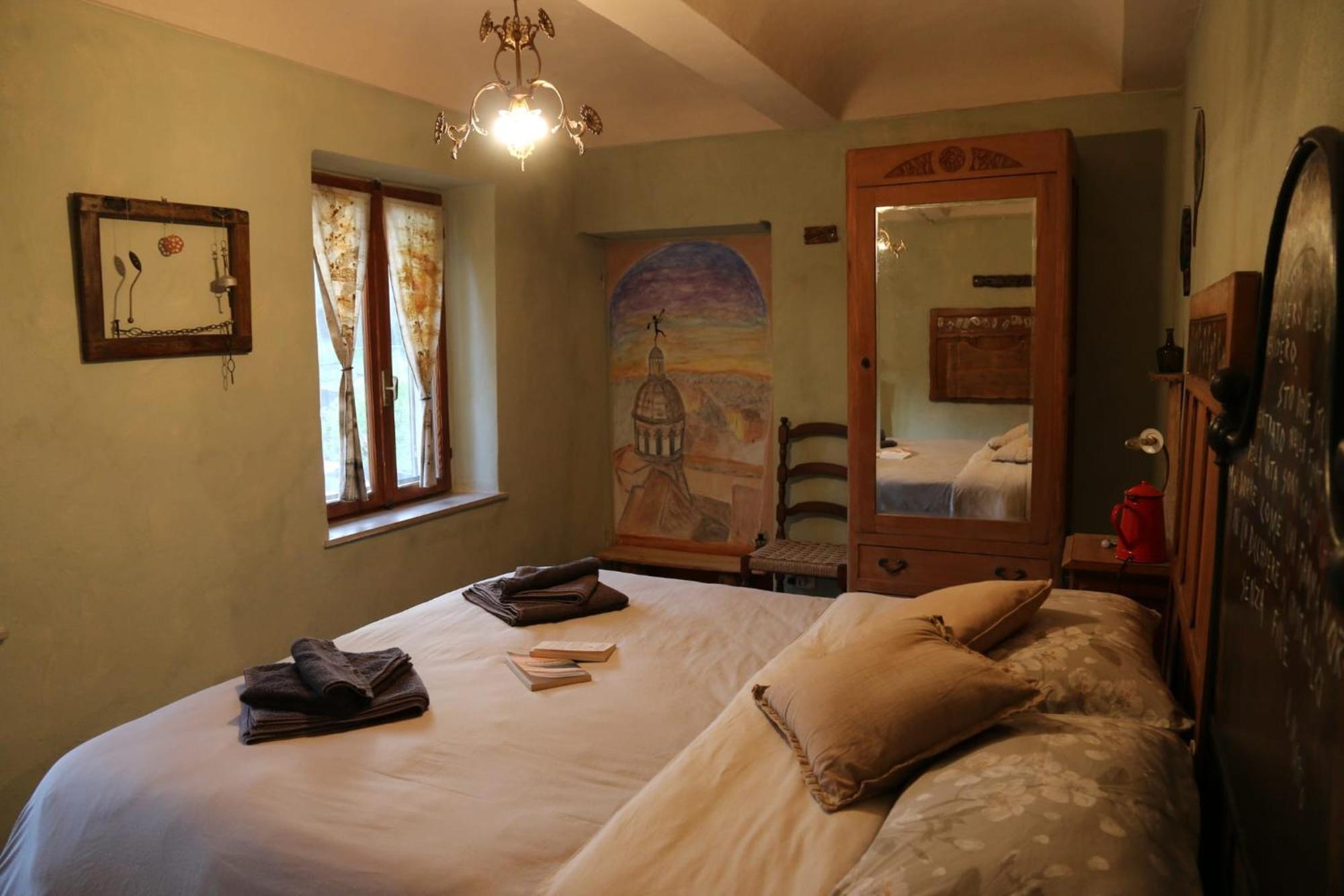 Casa Delle Foglie Sussurranti Villa Asti Bagian luar foto